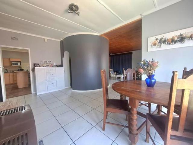3 Bedroom House in Morelig