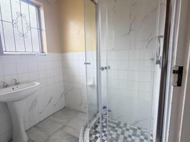 3 Bedroom House in Madeira Park