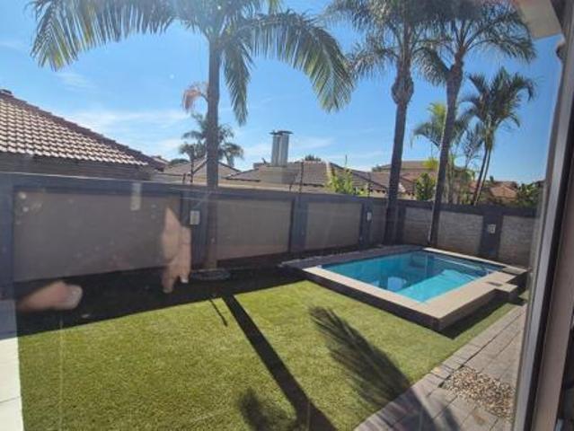 3 Bedroom House in Magalieskruin