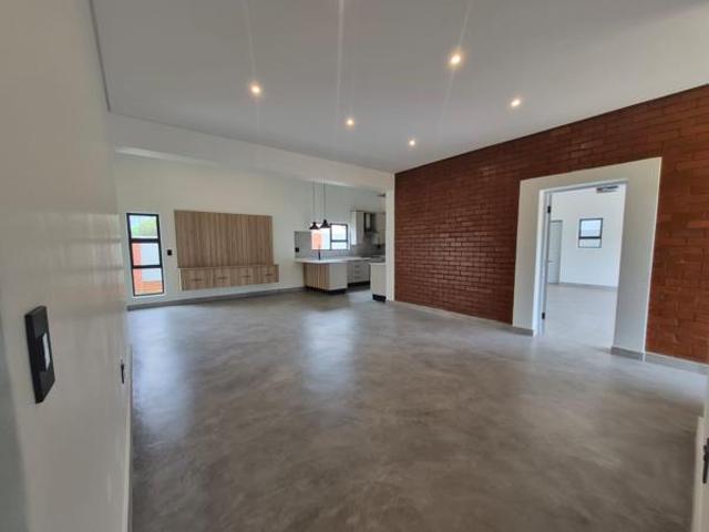 3 Bedroom House in Melodie