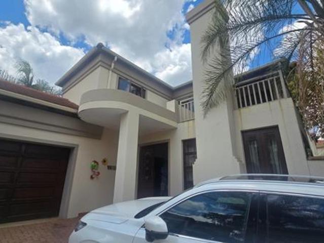 3 Bedroom House in Midstream Estate