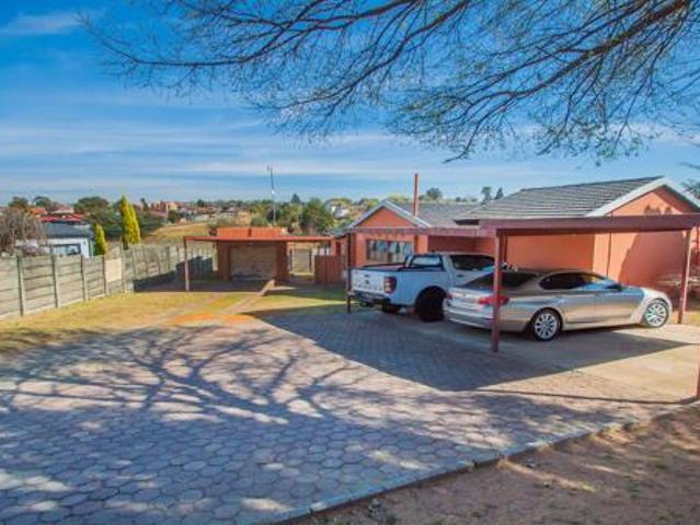 3 Bedroom House in Mindalore