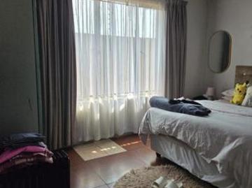 3 Bedroom House in Naledi