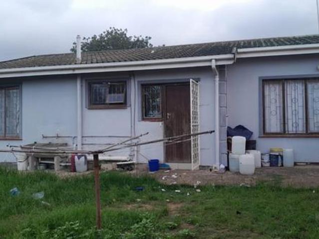 3 Bedroom House in Newlands West