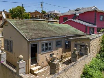 3 Bedroom House in Newlands West