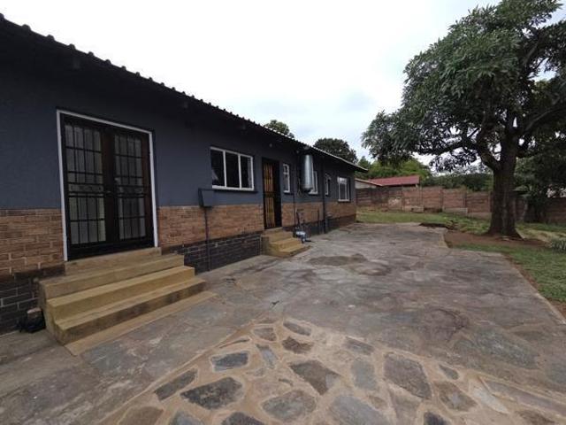 3 Bedroom House in Sonheuwel