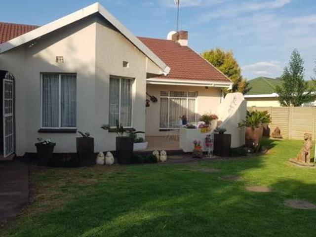 3 Bedroom House in Sonlandpark