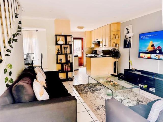 3 Bedroom House in Sonneglans