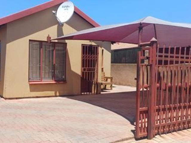 3 Bedroom House in Soshanguve Vv