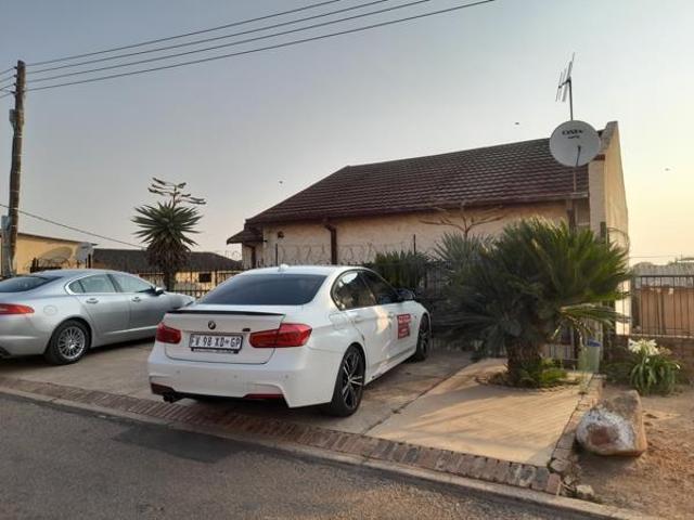 3 Bedroom House in Soshanguve F