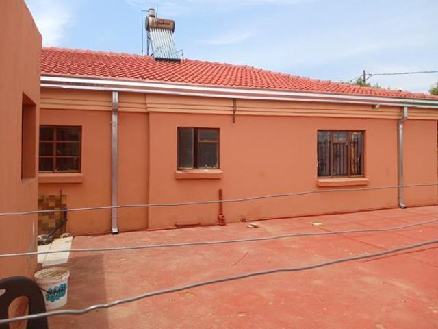 3 Bedroom House in Soshanguve Ff