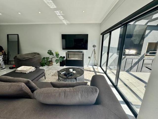 3 Bedroom House in Sandown