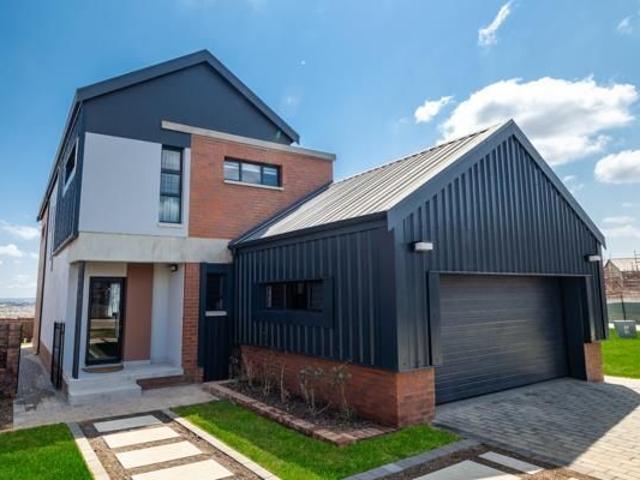 3 Bedroom House in Sharonlea