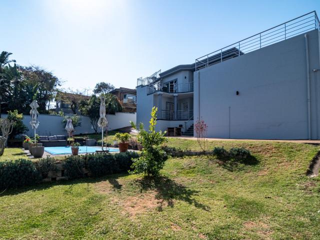 3 Bedroom House in Sheffield Beach