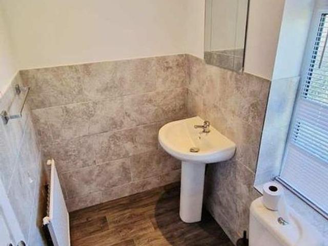 3 bedroom house in Sheffield