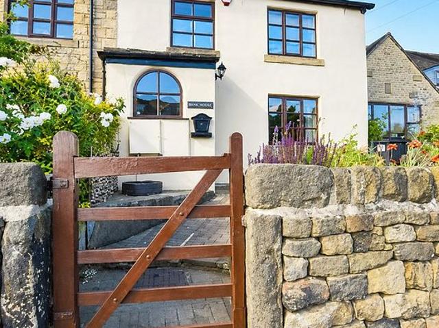 3 bedroom house in Sheffield