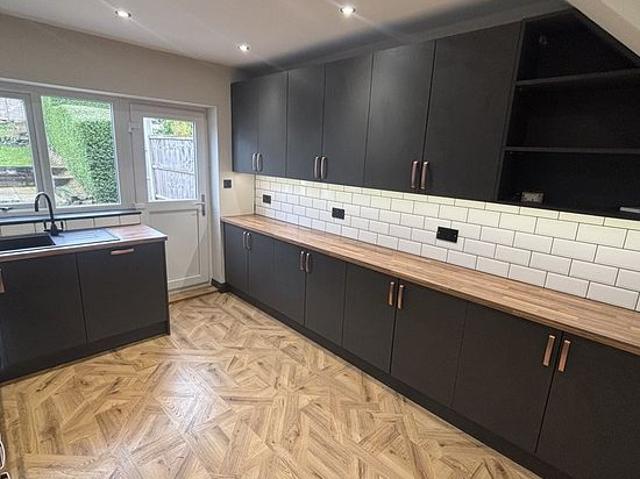3 bedroom house in Sheffield