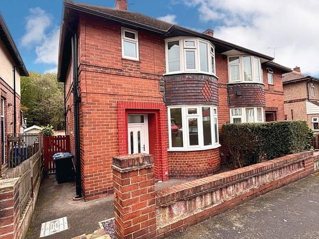3 bedroom house in Sheffield