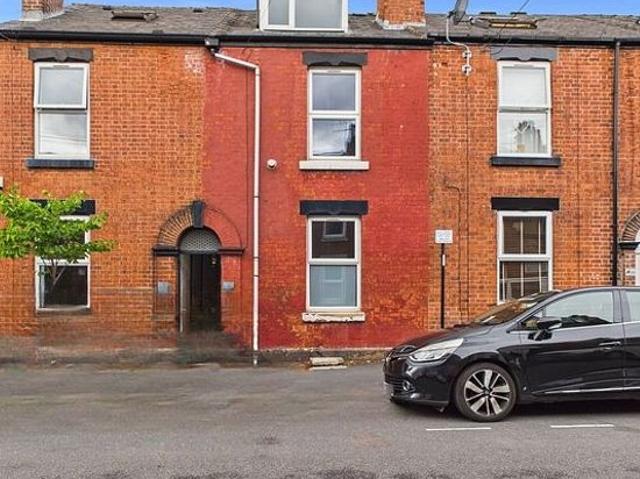 3 bedroom house in Sheffield