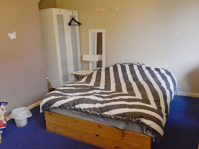 3 bedroom house in Sheffield