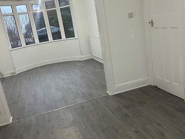 3 bedroom house in Sheffield