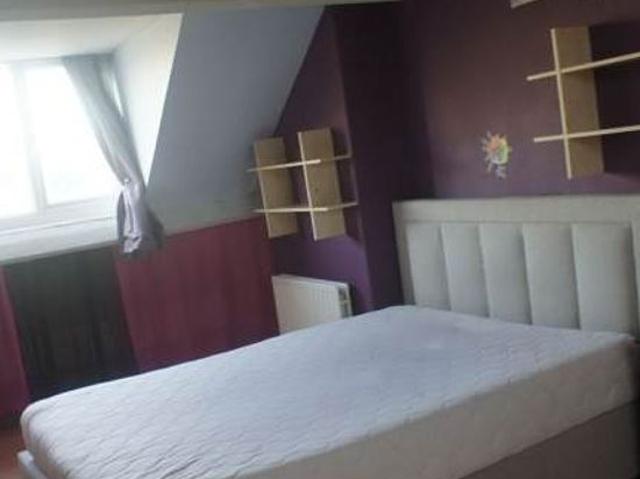 3 bedroom house in Sheffield