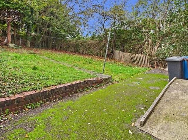3 bedroom house in Sheffield