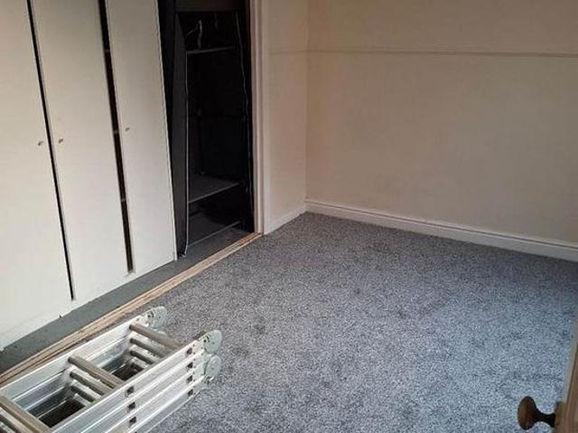 3 bedroom house in Sheffield