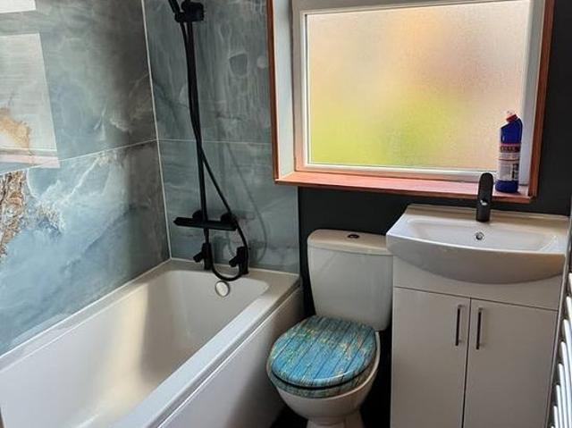 3 bedroom house in Sheffield