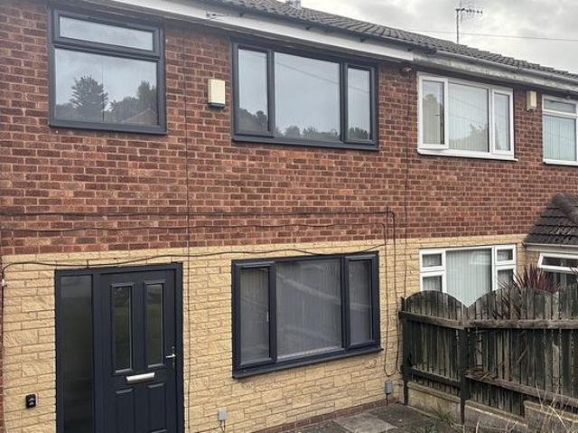 3 bedroom house in Sheffield