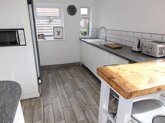 3 bedroom house in Sheffield