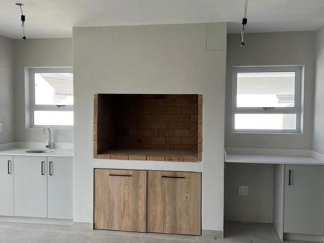 3 Bedroom House in Shelley Point