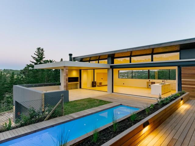 3 Bedroom House in Simola