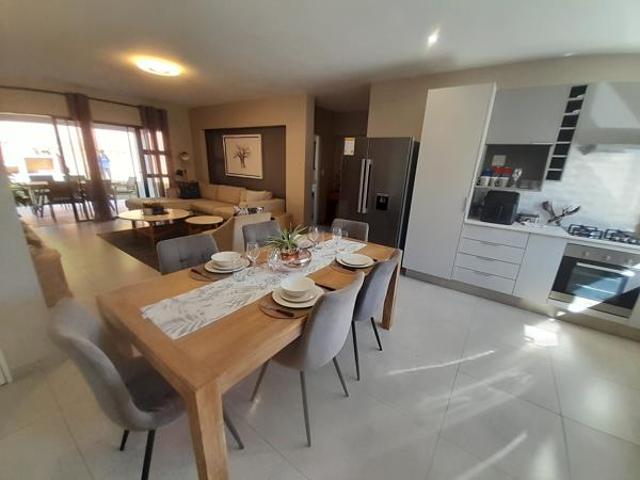 3 Bedroom House in Stonehenge