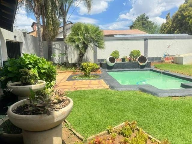 3 Bedroom House in Strubens Valley