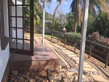3 Bedroom House in Sunningdale