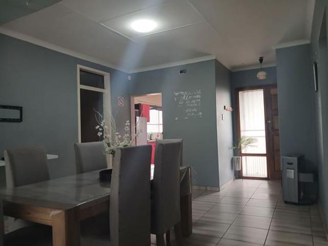 3 Bedroom House in Sunnyridge