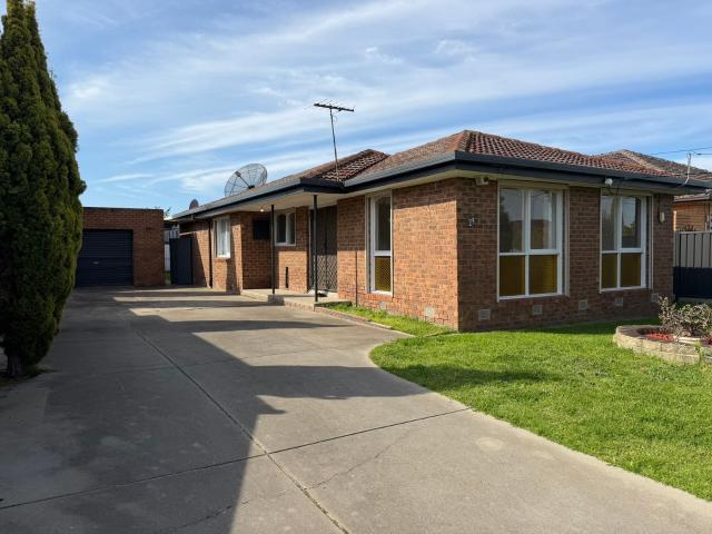3 bedroom house in Sunshine West
