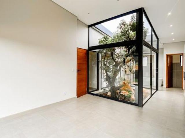 3 Bedroom House in Helderzicht Eco Estate