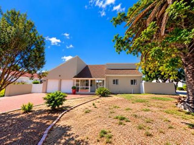 3 bedroom house in port owen