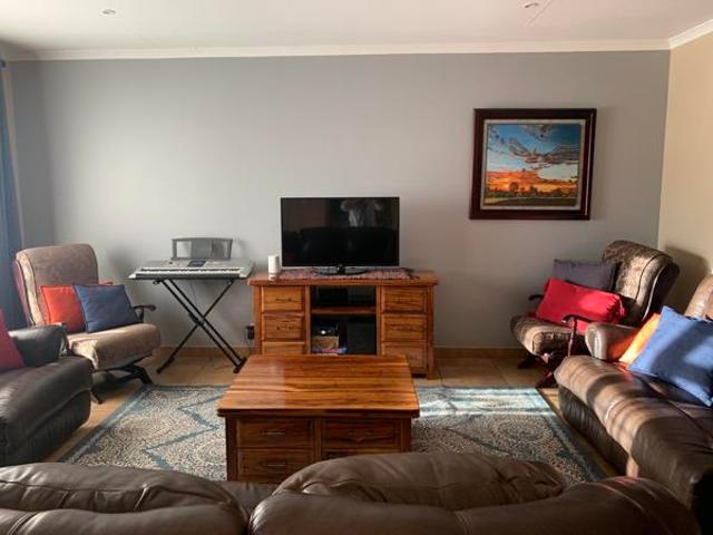 3 Bedroom House in Postmasburg