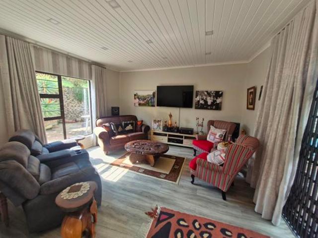 3 Bedroom House in Paul Roux