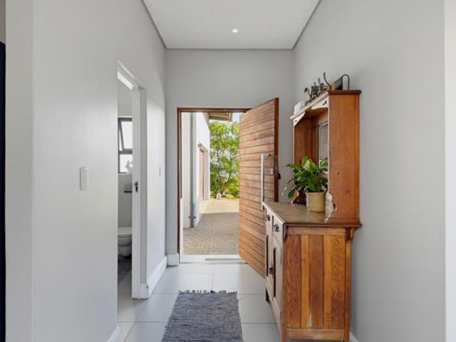 3 Bedroom House in Palm Lakes Estate