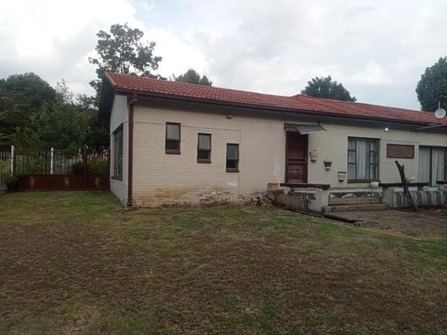 3 Bedroom House in Panorama