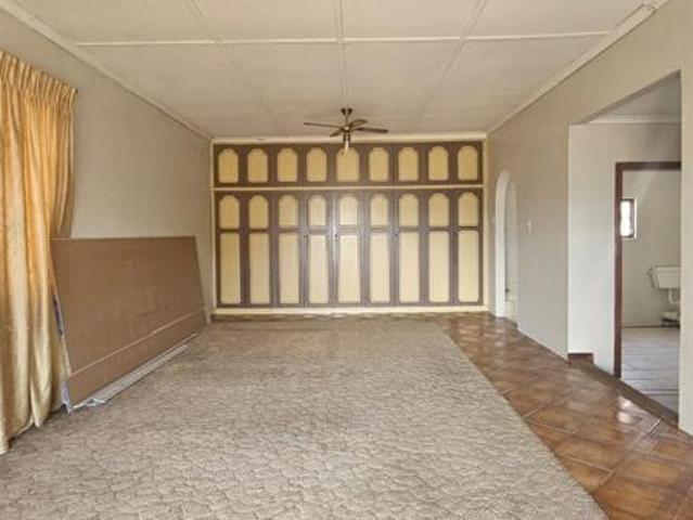 3 Bedroom House in Parkgate