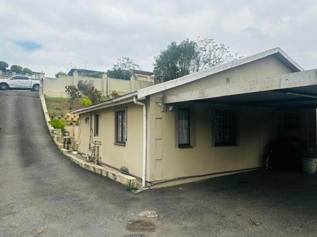3 Bedroom House in Parkgate