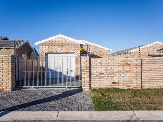 3 Bedroom House in Parsons Ridge