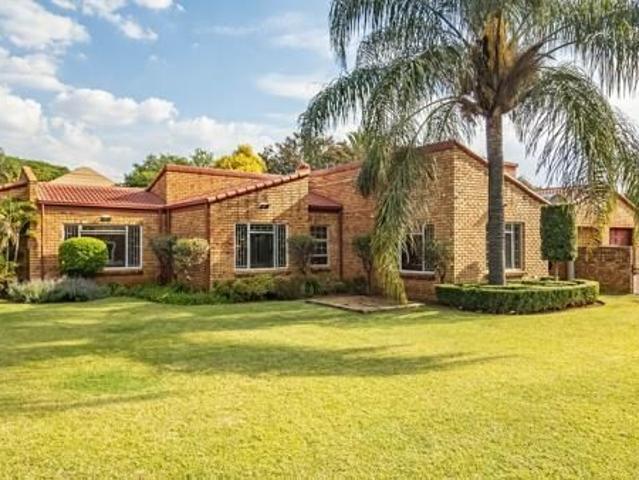 3 Bedroom House in Pierre van Ryneveld