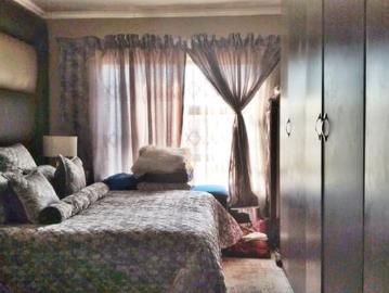 3 Bedroom House in Pinehaven