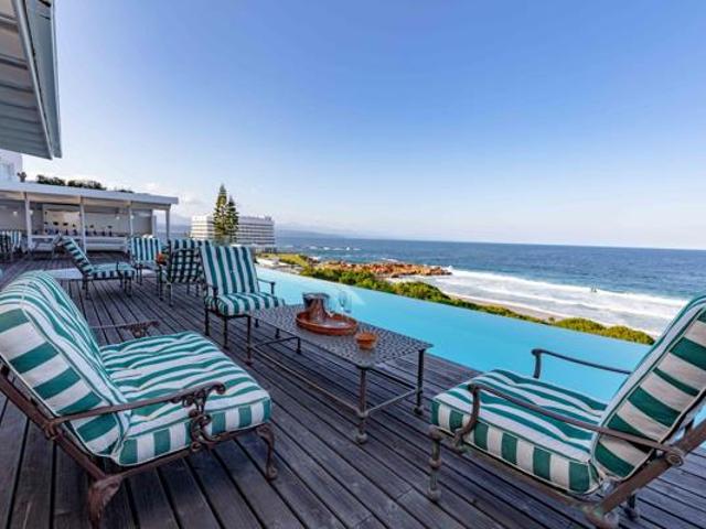 3 Bedroom House in Plettenberg Bay Central